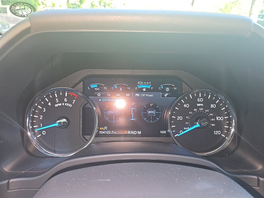 Used 2019 Ford Expedition XLT w/ Equipment Group 202A AWD/4WD image 36