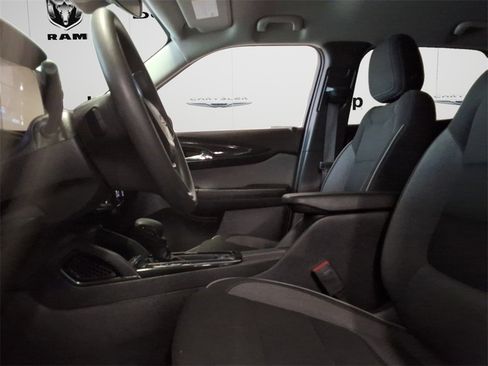 Used 2024 Chevrolet TrailBlazer LT image 7