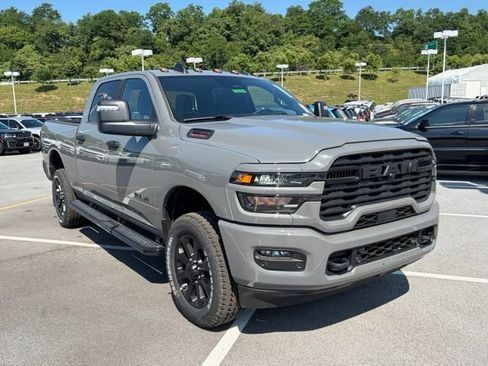 New 2026 RAM 2500 Big Horn AWD/4WD image 2