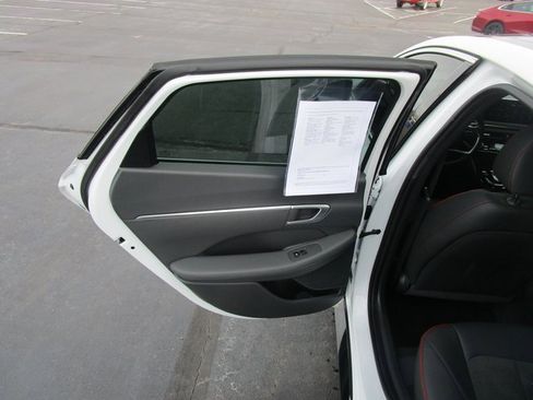 Used 2022 Hyundai Sonata SEL Plus image 21