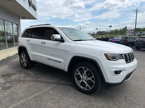 Used 2020 Jeep Grand Cherokee Limited w/ Premium Lighting Group image 5