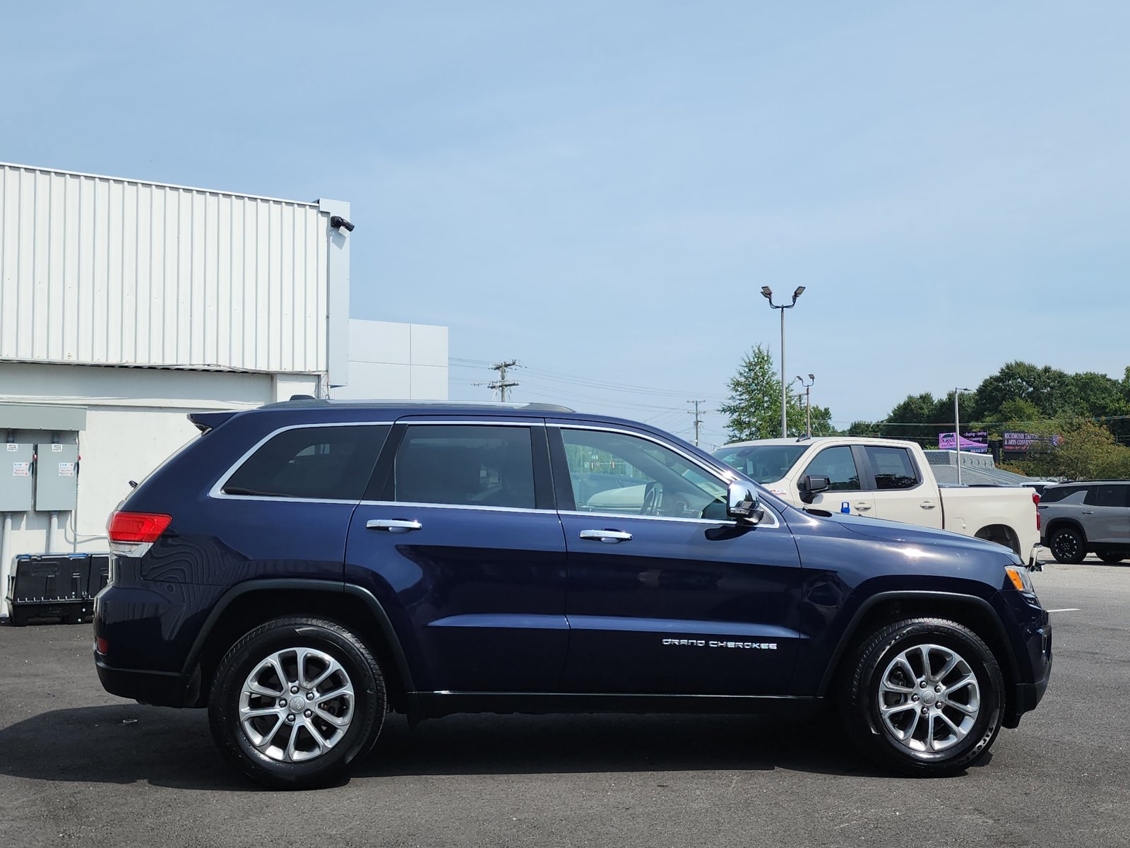 Used 2016 Jeep Grand Cherokee Limited RWD image 6