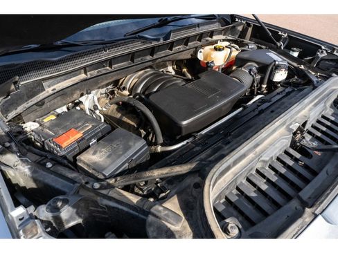 Used 2020 GMC Sierra 1500 Elevation w/ Elevation Value Package image 2