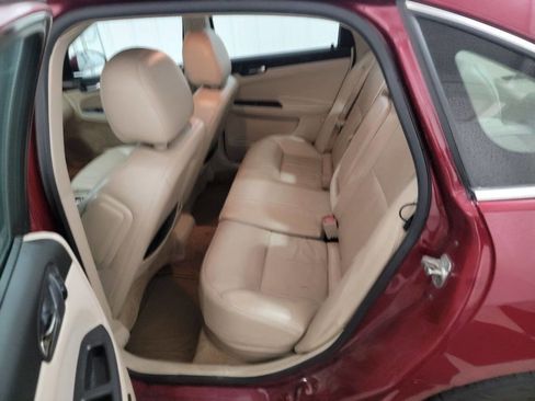 Used 2010 Chevrolet Impala LTZ FWD image 18