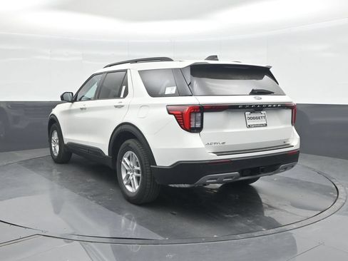 New 2026 Ford Explorer Active w/ Active Comfort Package RWD image 22