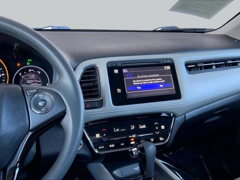 Used 2016 Honda HR-V EX image 7