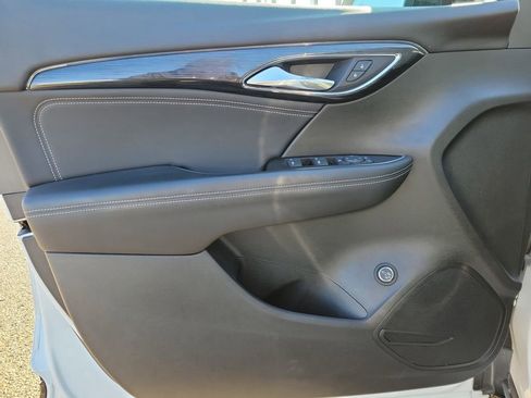 Certified 2023 Buick Envision Preferred w/ Sport Touring Package image 18