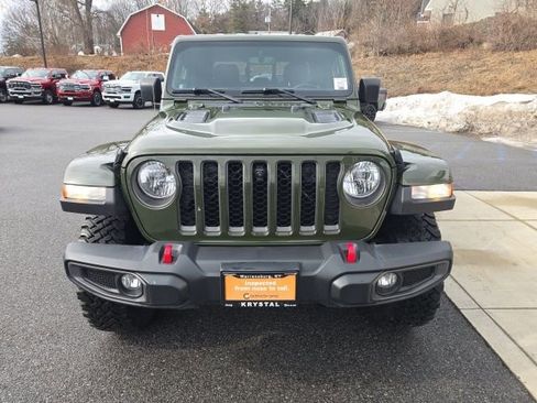 Certified 2022 Jeep Gladiator Rubicon w/ Cold Weather Group image 2