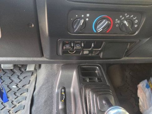 Used 2003 Jeep Wrangler Sport AWD/4WD image 8