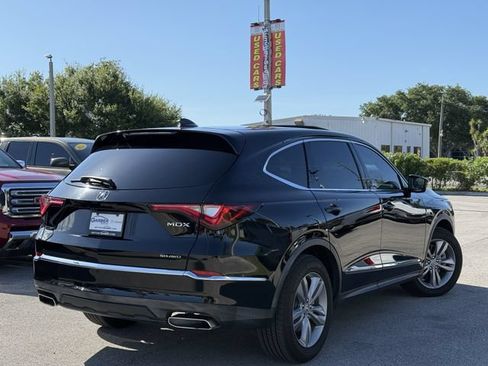 Used 2022 Acura MDX SH-AWD image 3