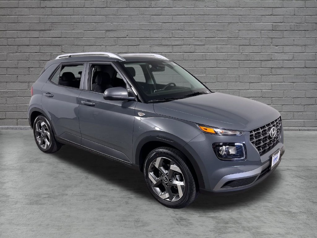 New 2026 Hyundai Venue SEL FWD image 8
