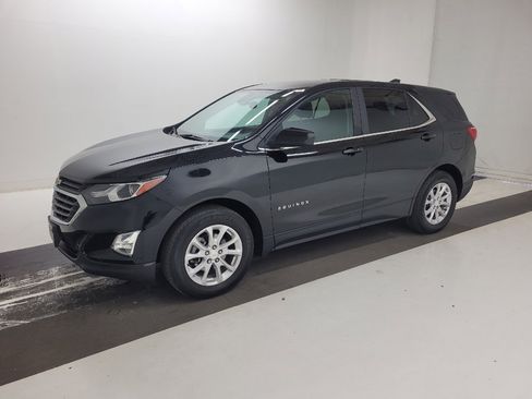 Used 2021 Chevrolet Equinox LT FWD image 2