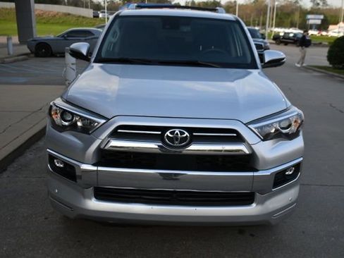 Used 2022 Toyota 4Runner Limited image 8