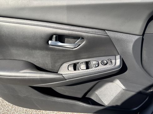 Used 2022 Nissan Sentra SV image 14