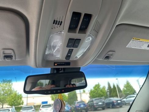 Used 2010 GMC Terrain SLE w/ Convenience Package FWD image 11