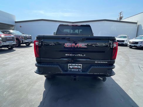 New 2025 GMC Sierra 2500 Denali w/ Denali Reserve Package image 6