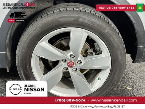 Used 2019 Jaguar E-PACE S image 14