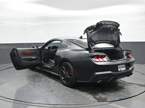 Used 2025 Ford Mustang GT Premium RWD image 50