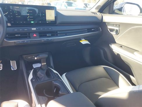 New 2025 Kia K4 GT-Line Turbo image 10
