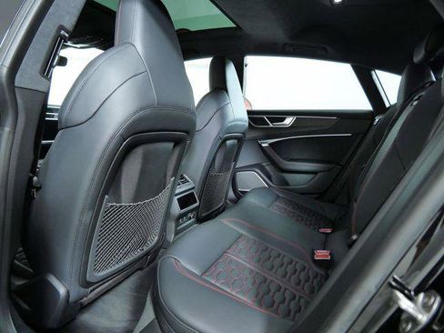 Used 2024 Audi RS 7 Performance AWD/4WD image 17