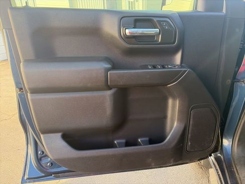 Used 2021 Chevrolet Silverado 1500 Custom Trail Boss image 13