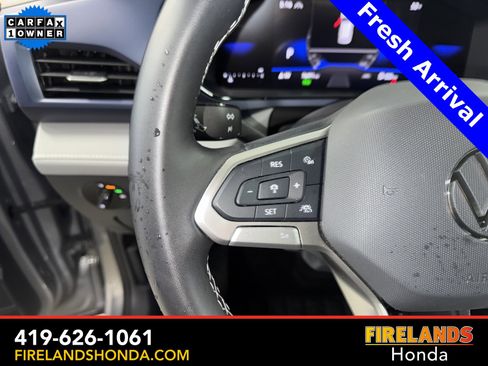 Used 2024 Volkswagen Taos SE image 16