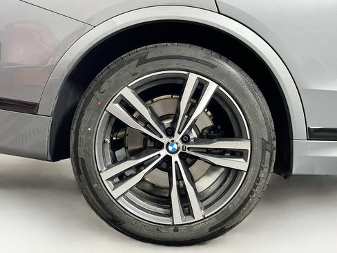 Used 2023 BMW X7 xDrive40i w/ M Sport Package image 35