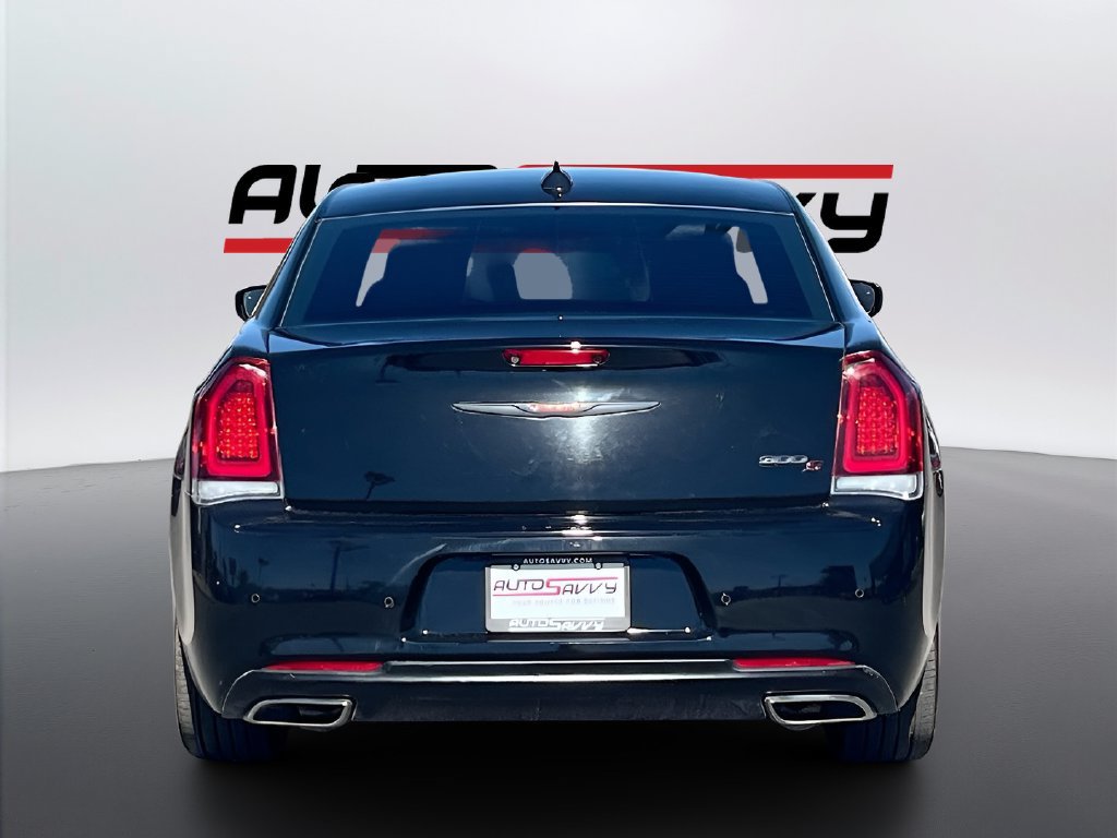 Used 2021 Chrysler 300 S RWD image 6