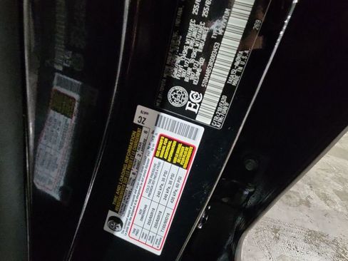 Used 2024 Toyota Grand Highlander XLE image 28