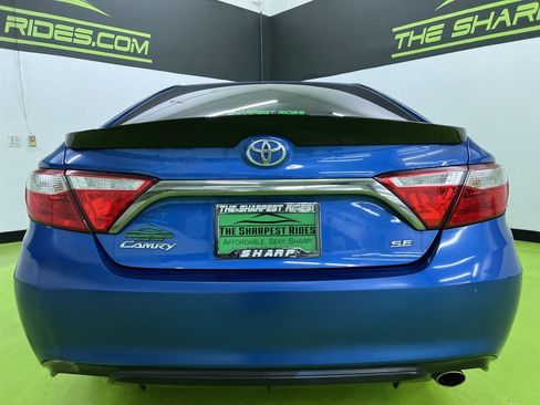 Used 2017 Toyota Camry SE FWD image 8