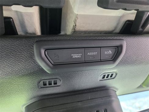 Used 2019 Jeep Wrangler Unlimited Rubicon image 32