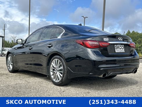 Used 2018 INFINITI Q50 Luxe w/ Essential Package (3.0T Luxe) image 3