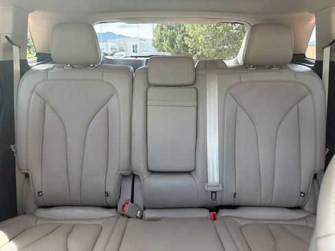 Used 2023 Lincoln Nautilus Reserve w/ Equipment Group 201A AWD/4WD image 38