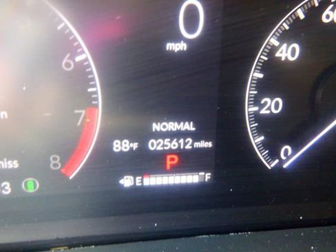 Used 2025 Honda Odyssey EX-L image 4