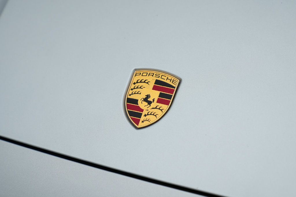 Certified 2024 Porsche Cayenne S AWD/4WD image 8