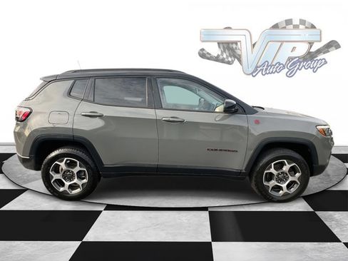 Certified 2022 Jeep Compass Trailhawk w/ Trailhawk Elite Group image 3