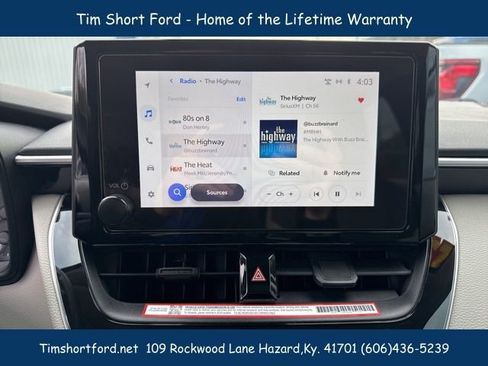 Used 2025 Toyota Corolla LE image 11