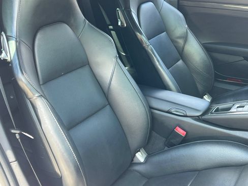 Used 2015 Porsche 911 Turbo S AWD/4WD image 19