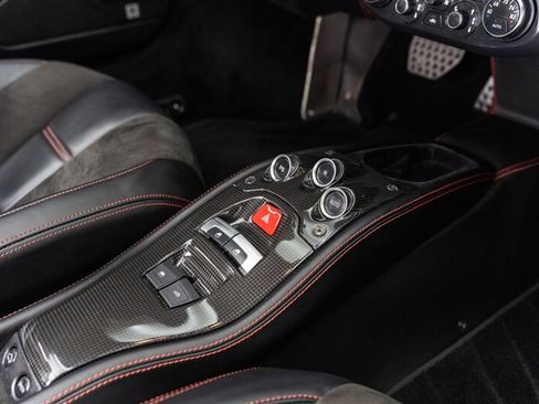 Used 2012 Ferrari 458 Spider RWD image 62