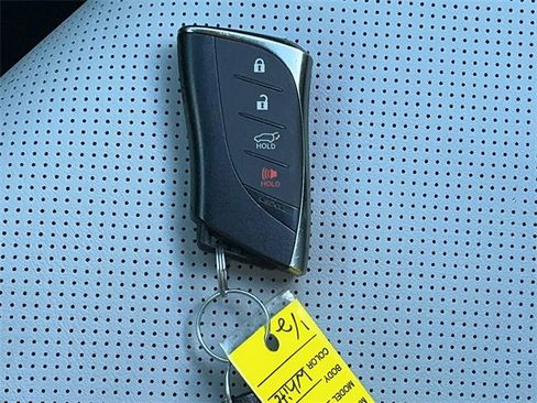 Used 2023 Lexus RX 350h image 30