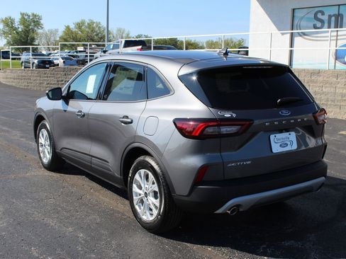New 2026 Ford Escape Active w/ Cold Weather Package image 3