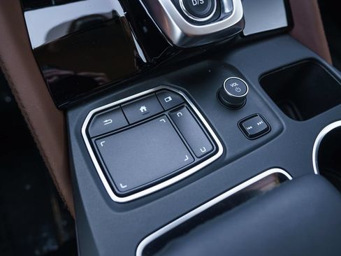 Certified 2024 Acura MDX SH-AWD w/ Advance Package image 37