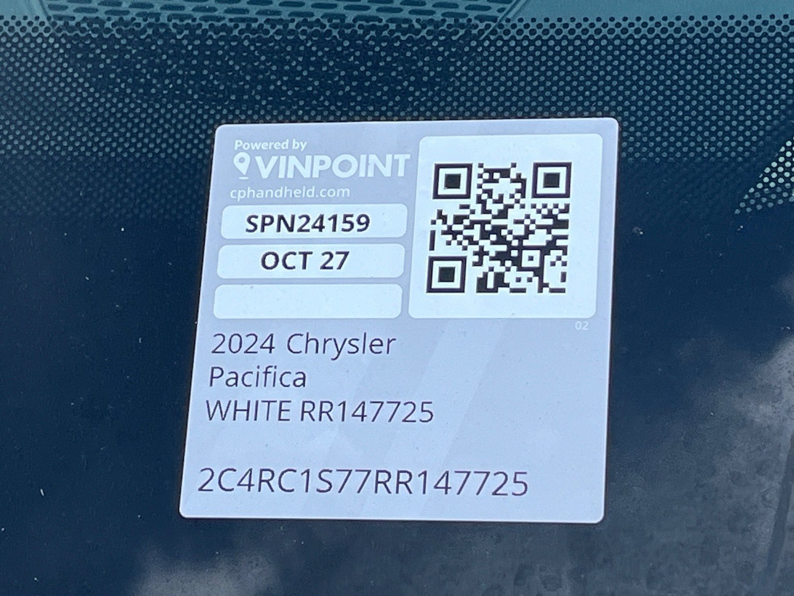 Used 2024 Chrysler Pacifica Limited FWD image 31