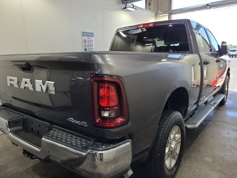 Used 2026 RAM 2500 Big Horn AWD/4WD image 6