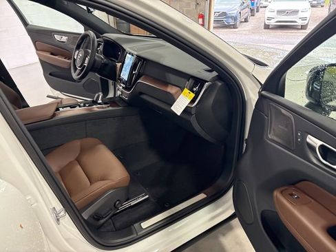 New 2025 Volvo XC60 T8 Plus w/ Climate Package image 15