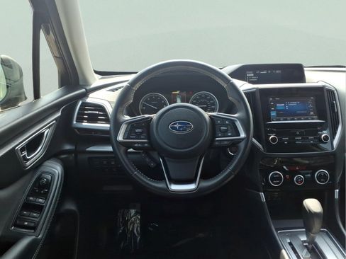 Used 2023 Subaru Forester Premium AWD/4WD image 15