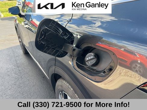 Certified 2023 Kia Sportage EX image 51