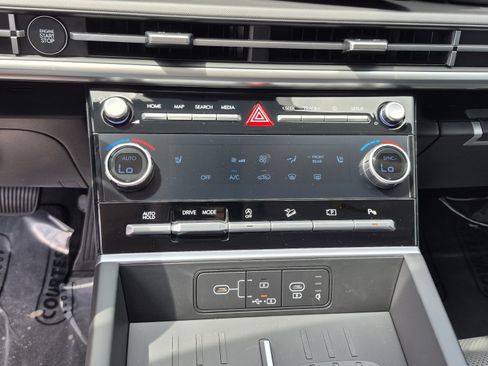 New 2027 Hyundai Santa Fe SEL FWD image 30