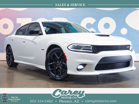 Used 2019 Dodge Charger R/T w/ Blacktop Package RWD image 1