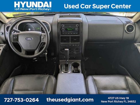Used 2010 Ford Explorer XLT AWD/4WD image 19